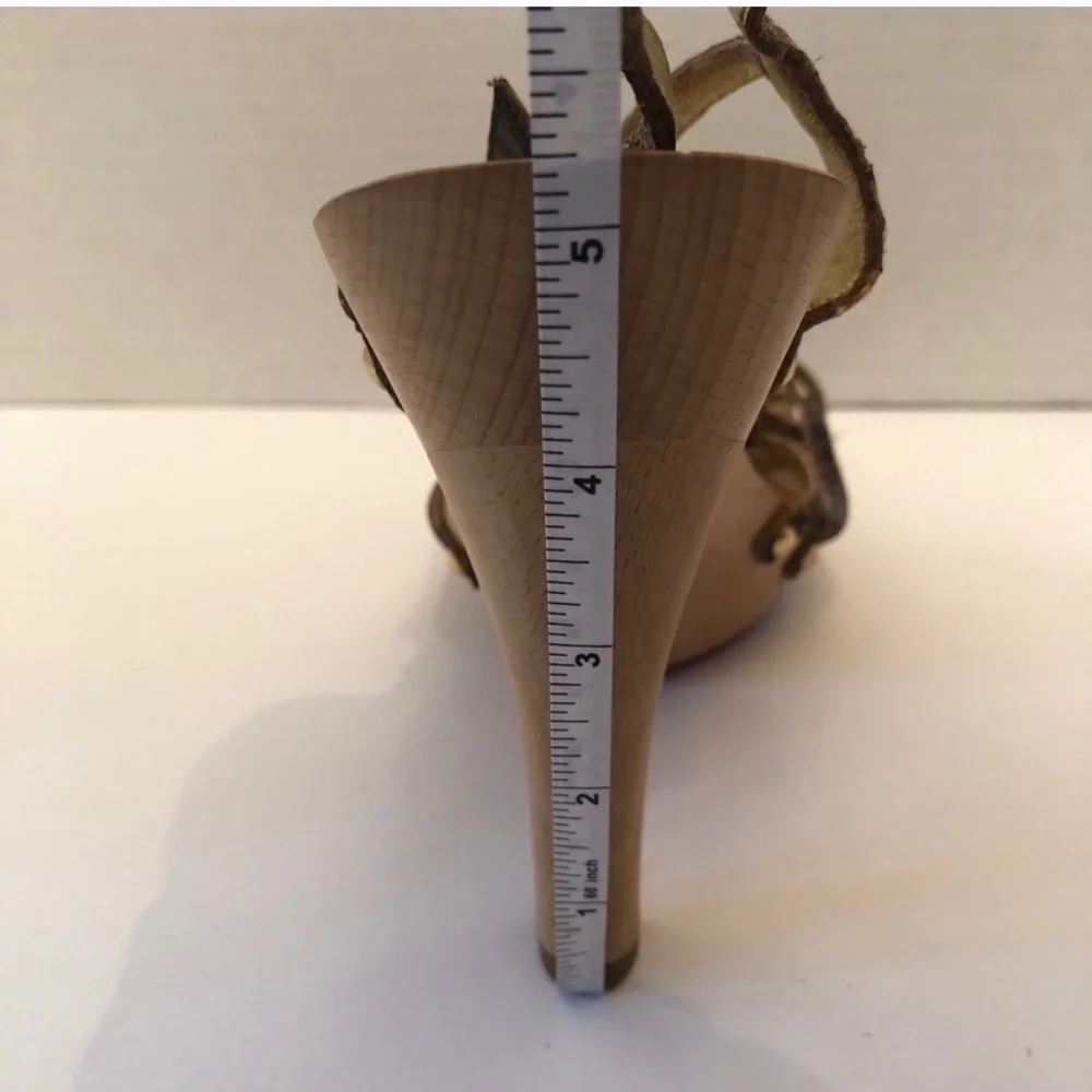 Betsey Johnson High Heels - Picture 5 of 10